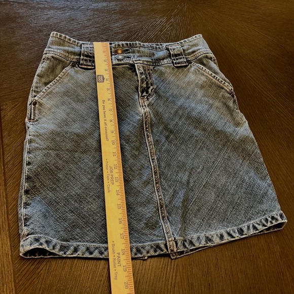 Gap Jeans Womens Vintage 2004 Denim Mini Skirt Blue Crosshatch Wash Size 4 - Picture 3 of 9